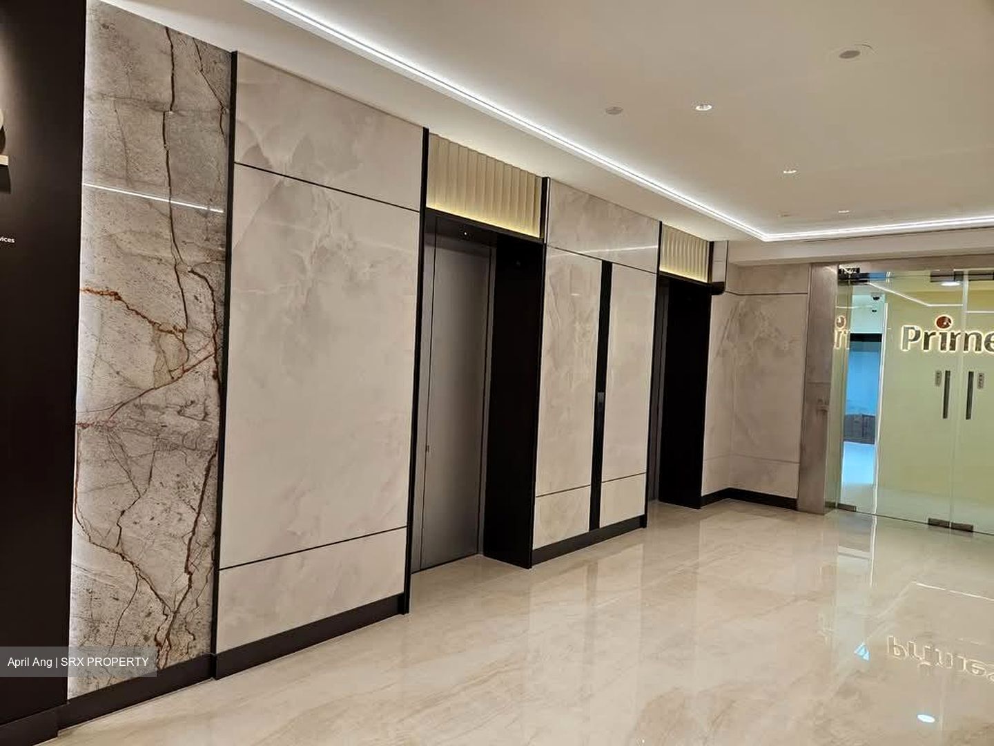 Hong Leong Building (D1), Office #568715451